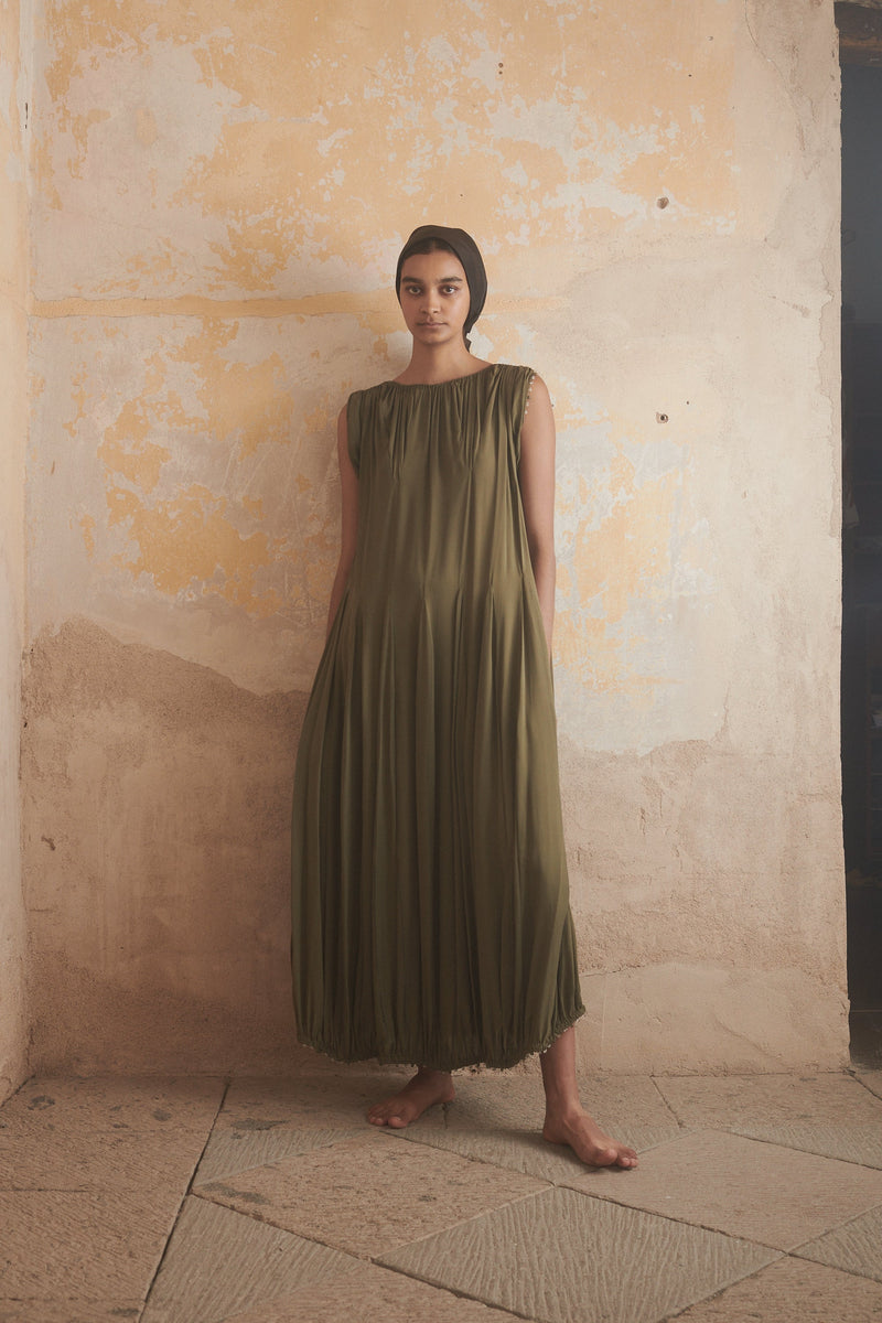 Lounés Caftan in Moss - Desert Paris
