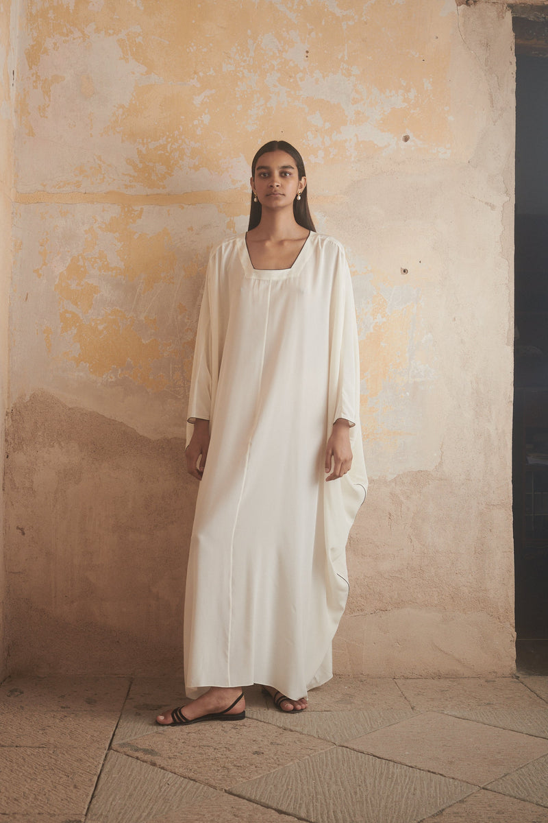 Mayar Caftan - Desert Paris
