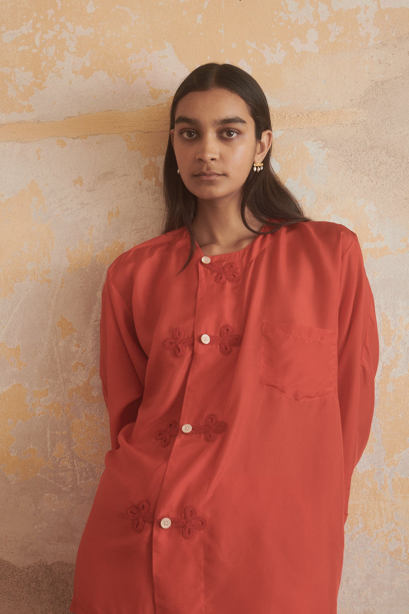 Inés Pant in Poppy - Desert Paris