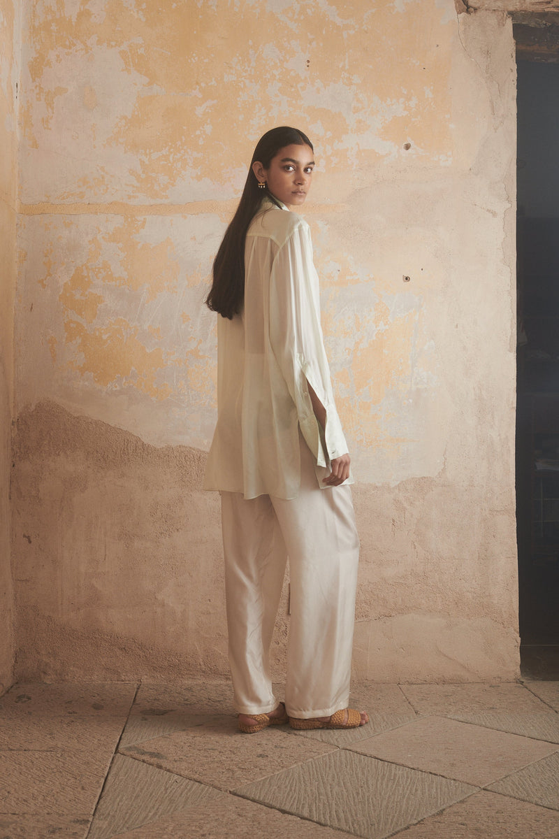 Cyra Shirt in Sea Glass - Desert Paris